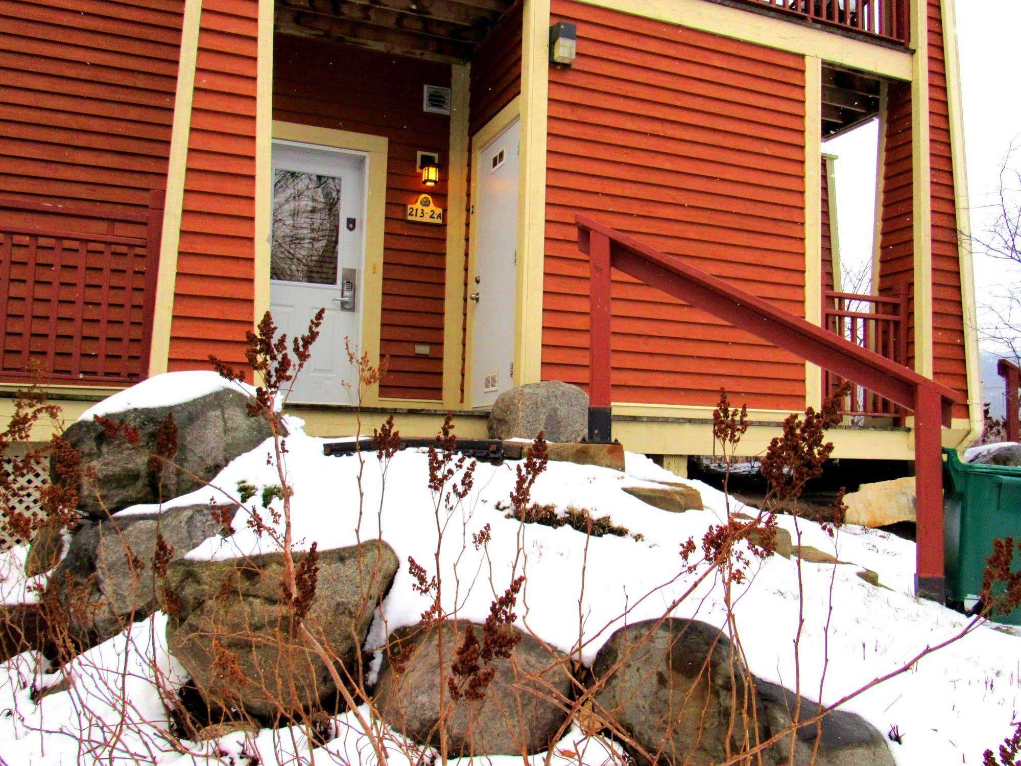Ferienwohnung Tremblant Les Eaux - Location Adp Mont-Tremblant Exterior foto