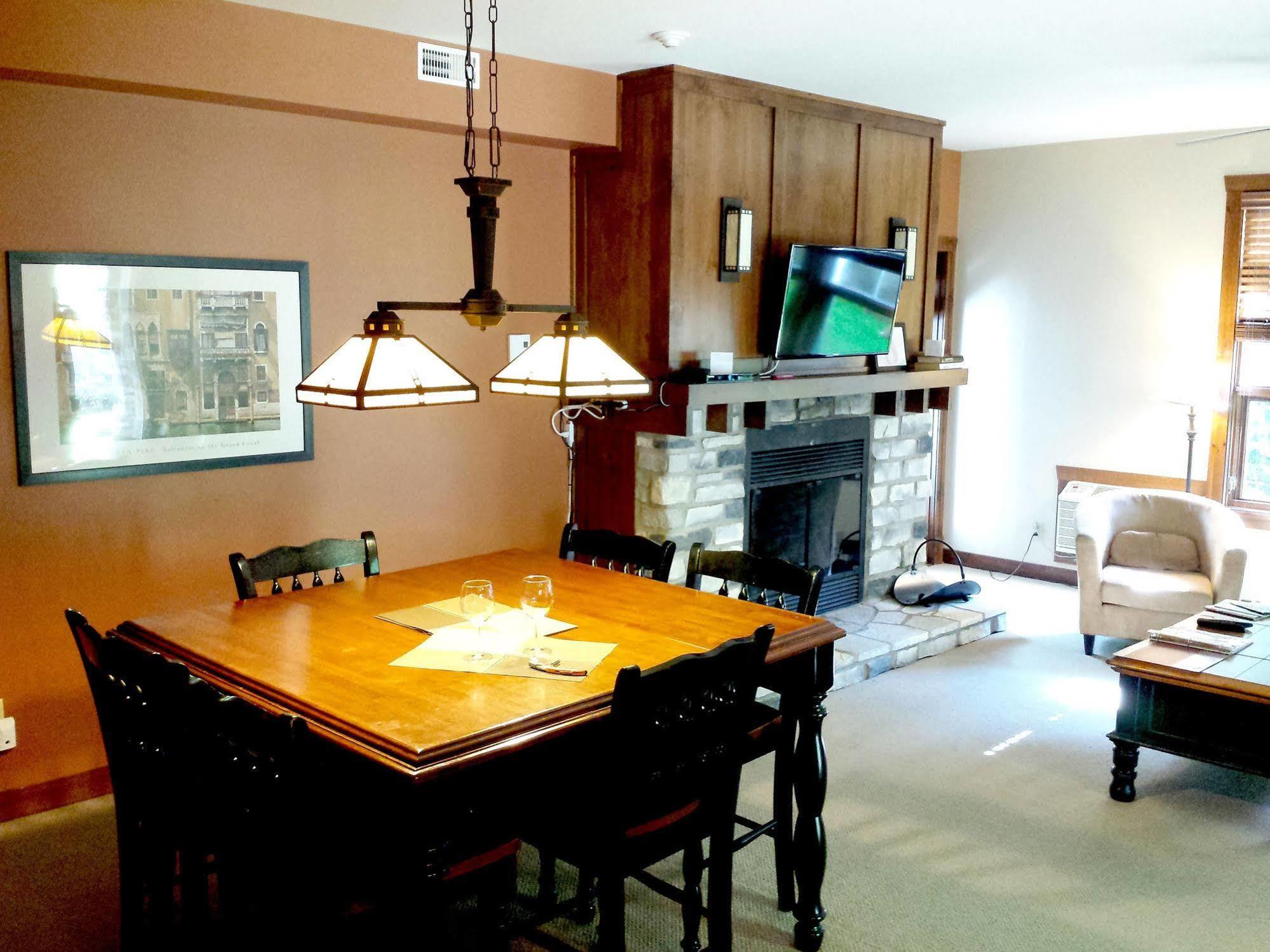 Ferienwohnung Tremblant Les Eaux - Location Adp Mont-Tremblant Exterior foto